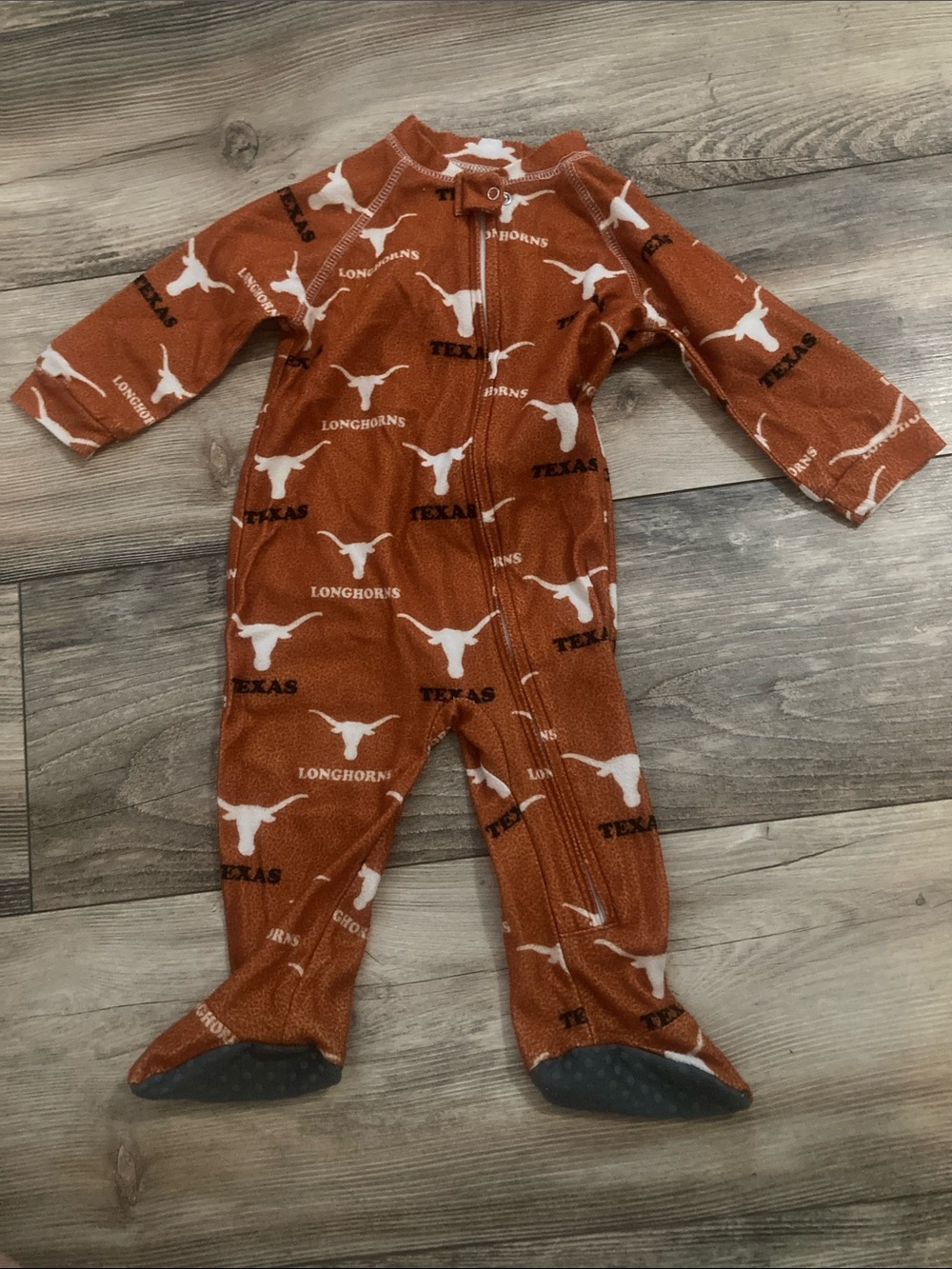 Gen2 Texas Longhorns Burnt Orange White Black Zippy Footed Pjs Size 3/6 months